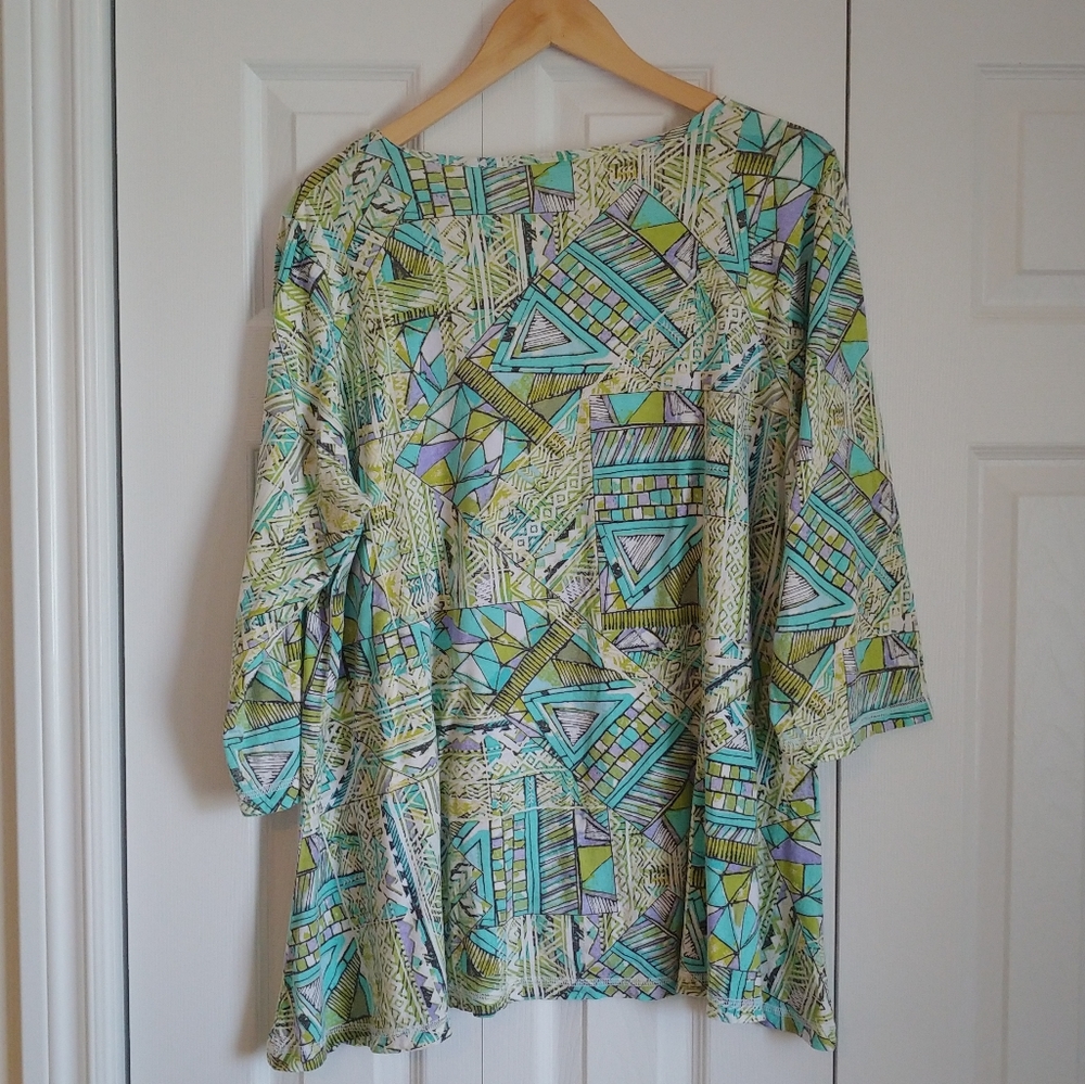 Color Me Cotton Geometric Top - Picture 4 of 4